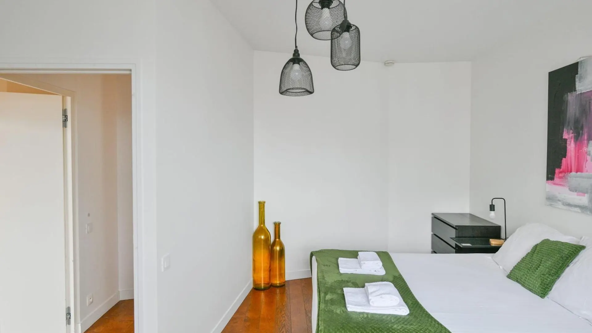 Apartamento Huge And Bright 4Bd For 10 Guests Sacre-Coeur París Francia