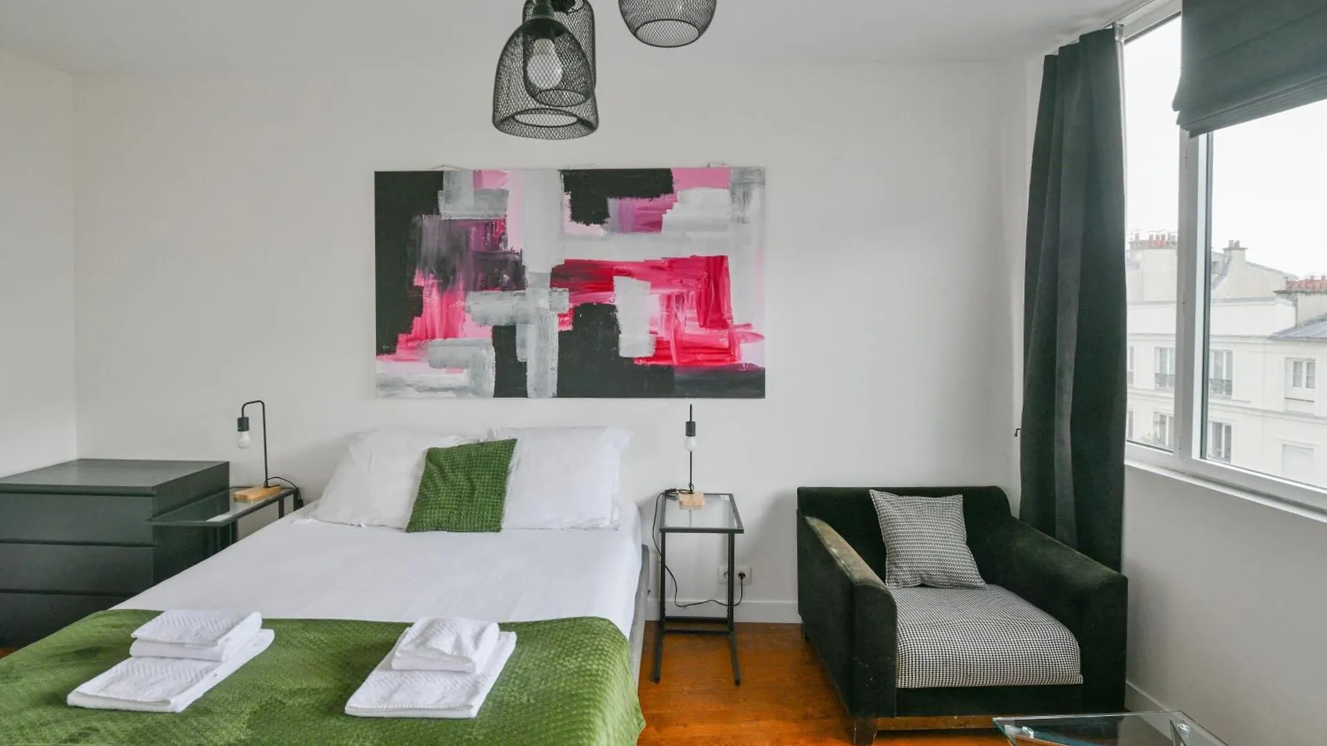 Apartamento Huge And Bright 4Bd For 10 Guests Sacre-Coeur París Francia